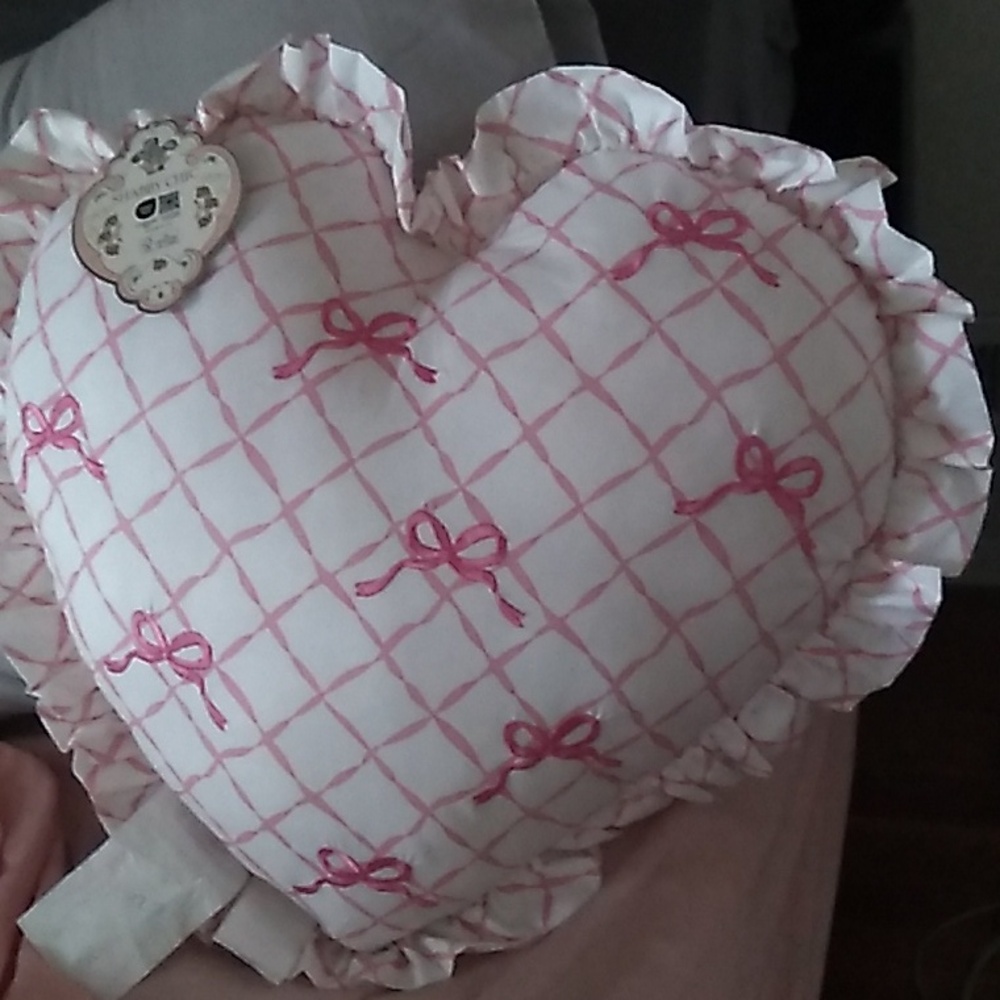 Shabby Chic Pink and White Decorative Bow Pillow Nwt 2026
